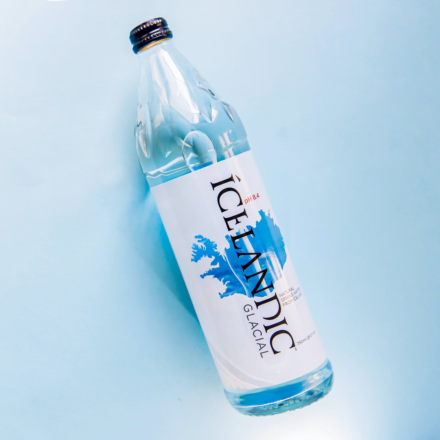 Icelandic Glacial Natural Mineral Water 750 ml Glass